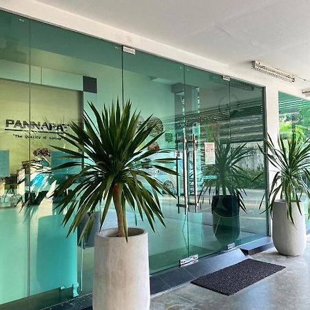 Pannapat Place Банкок Екстериор снимка