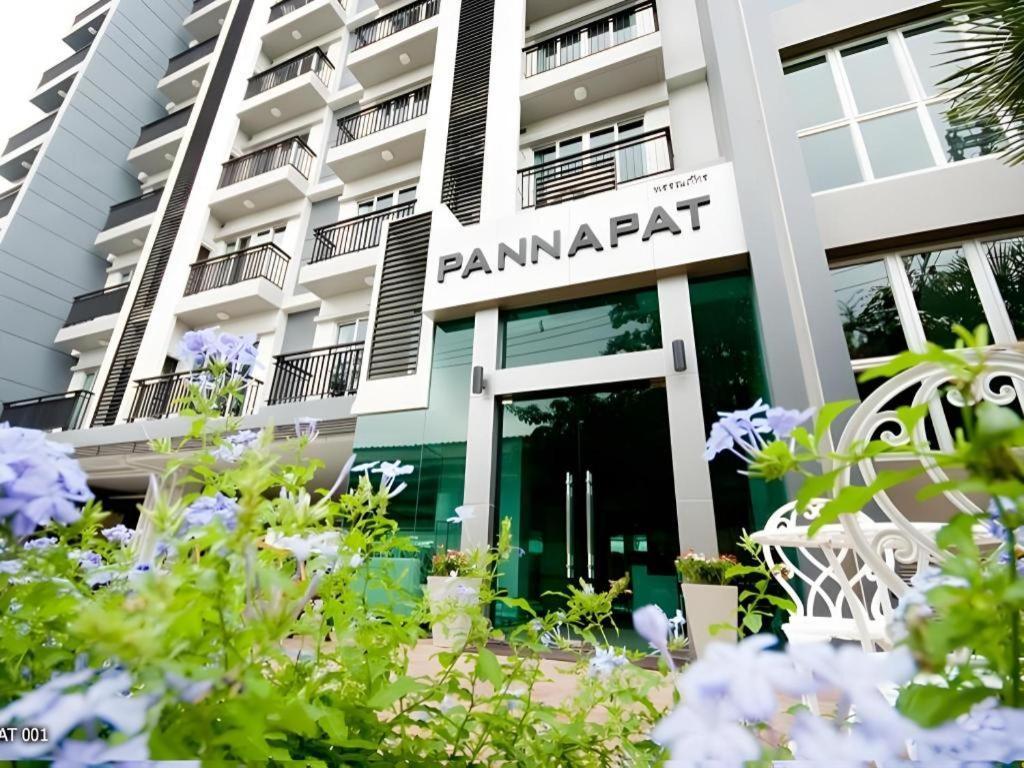 Pannapat Place Банкок Екстериор снимка
